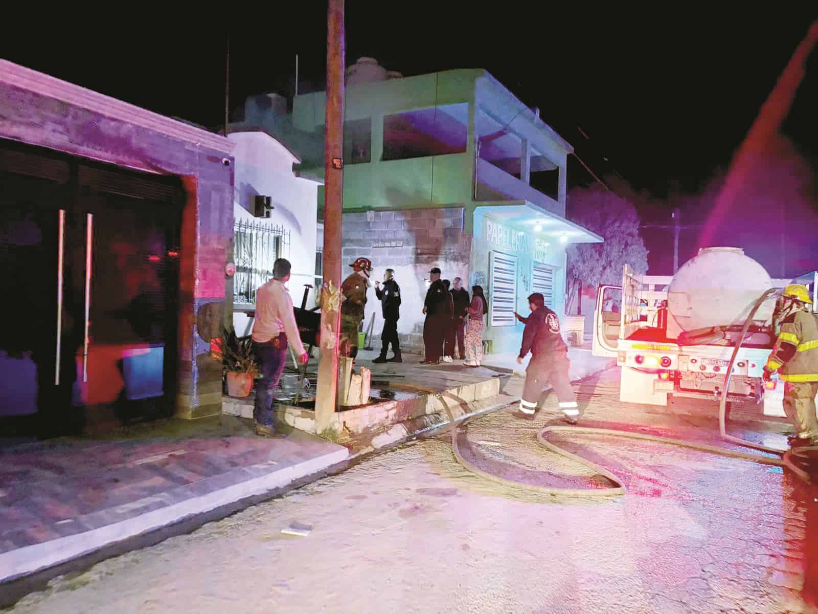 Se le quema casa al estar en velorio