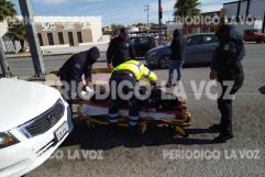 Colapsa mujer tras accidente