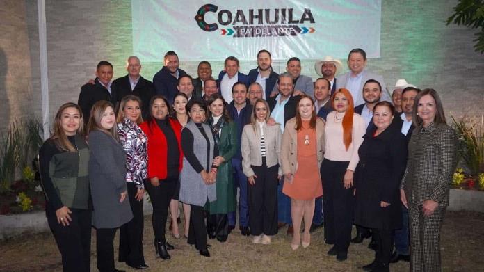 Fructífera visita de "Chano" Díaz a la ciudad de México Fructífera visita de "Chano" Díaz a la ciudad de México