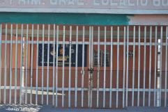 Cierran escuelas