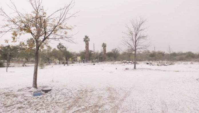 Candela se cubrió de hielo