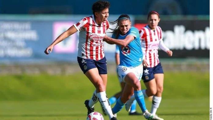 Chivas femenil rescata empate contra Cruz Azul 