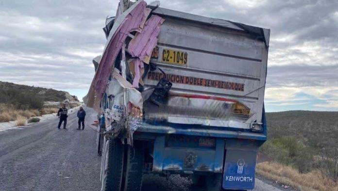 Termina herido en accidente sobre la autopista Premier