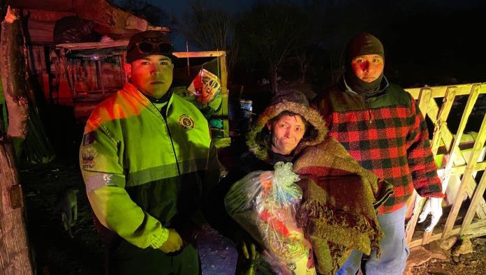 Resguardan a 4 personas en albergue por bajas temperaturas