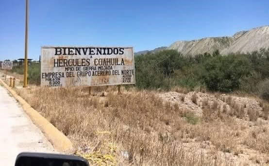 No hay señal, no hay agua, no hay luz, no hay nada” Ismael Leija