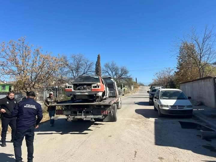 Roban vehículo en Soriana tras Operativo Policial