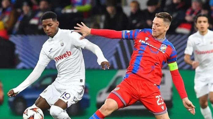 Anderlecht cae en Europa League sin Chino Huerta Anderlecht cae en Europa League sin Chino Huerta