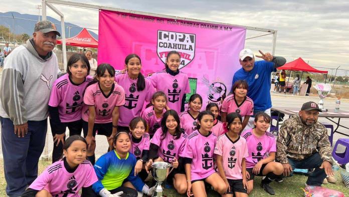 Invitan a visoría de futbol femenil