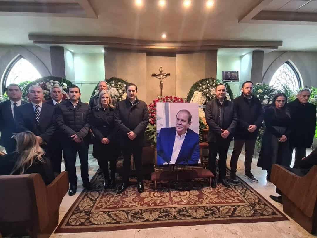 Dan último adiós a Claudio Bres Garza
