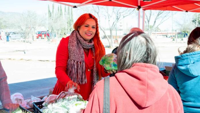 Arriba a Castaños el Mercadito de Mejora