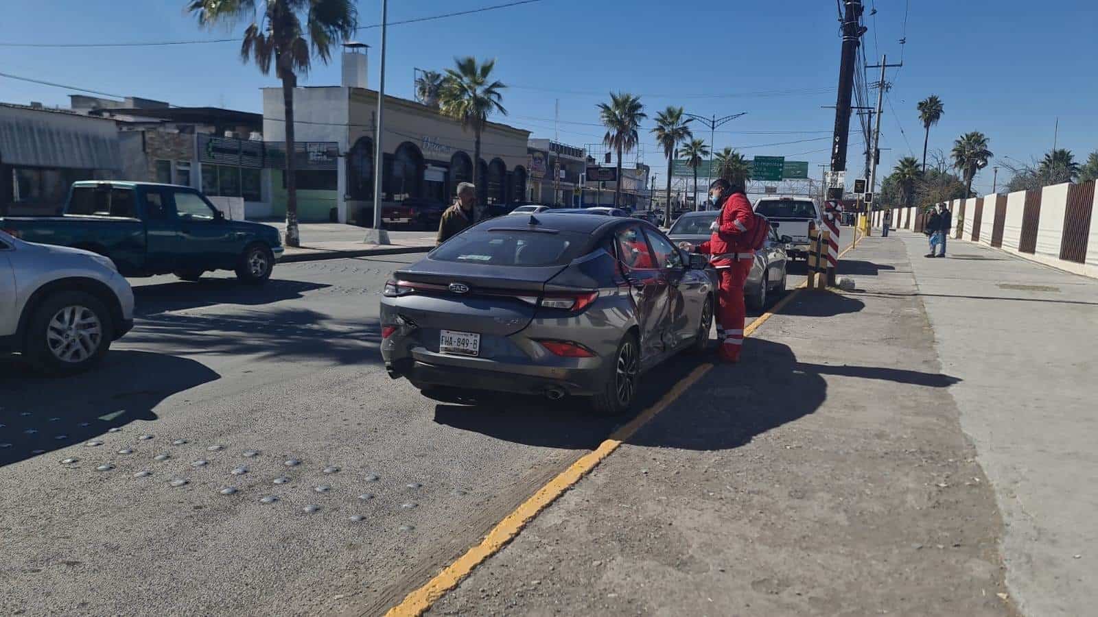 Provoca chofer fuerte accidente