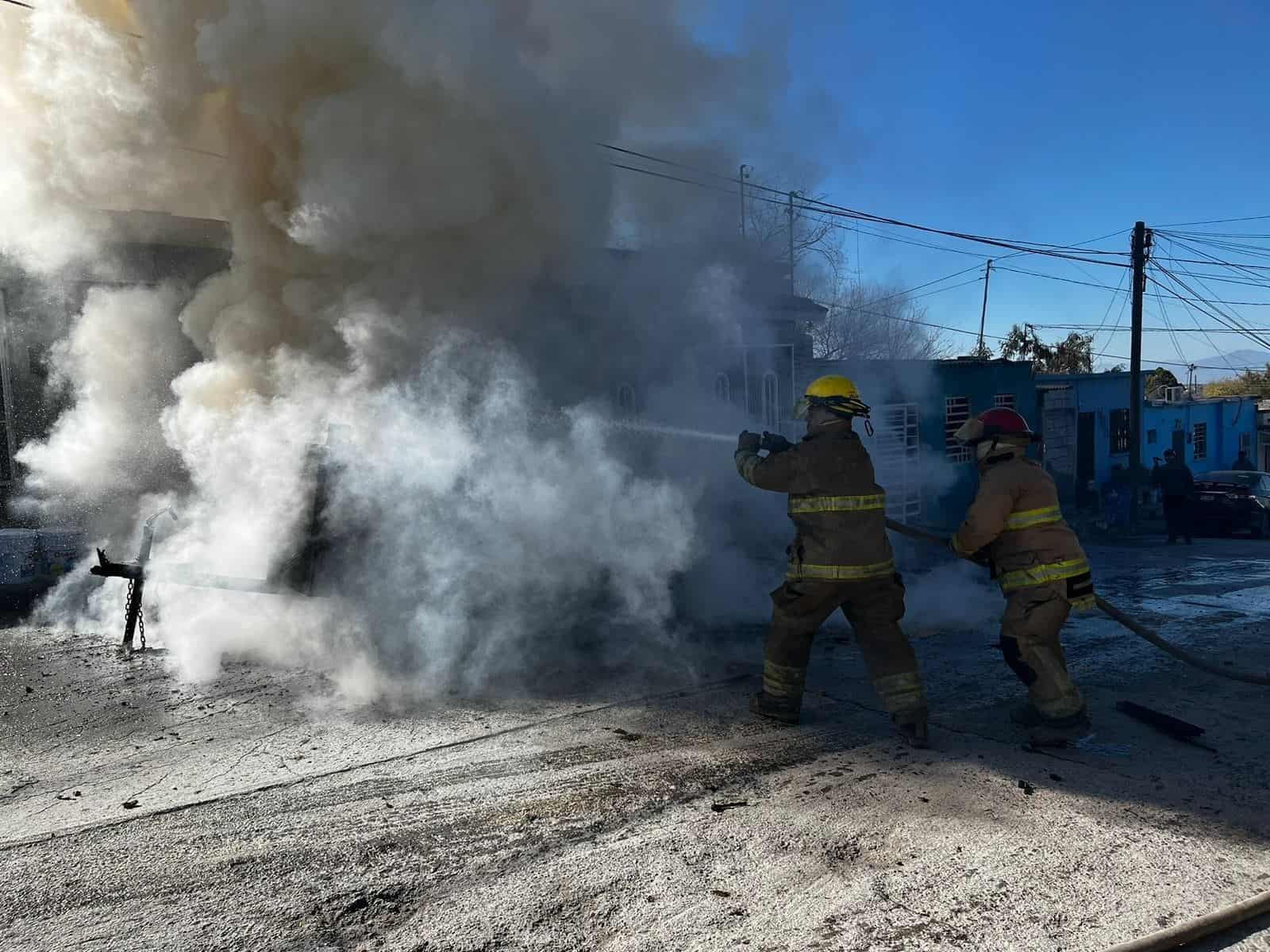 Explota tanque con poliuretano