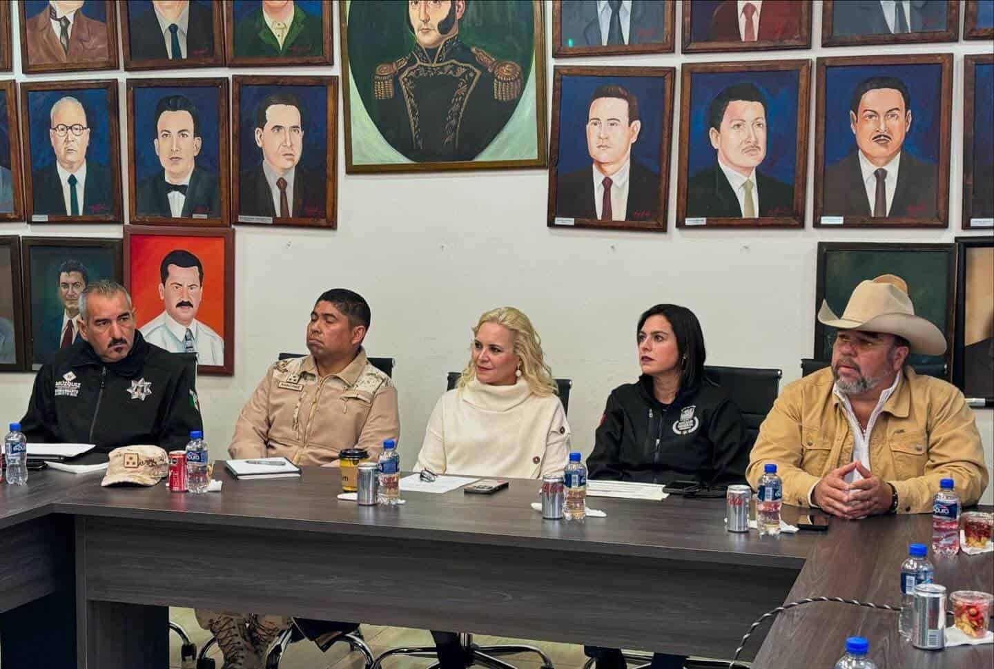 Encabeza Laura Jiménez 1ª. Reunión de Seguridad