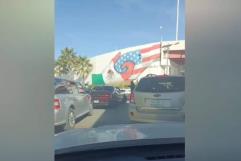 Mujer confronta a automovilista texano que no respetó la fila en el Puente Internacional 1