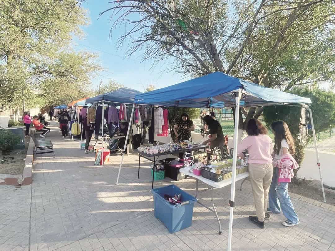 Paola Rodríguez Palomares integrante del Bazar de Emprendedores.