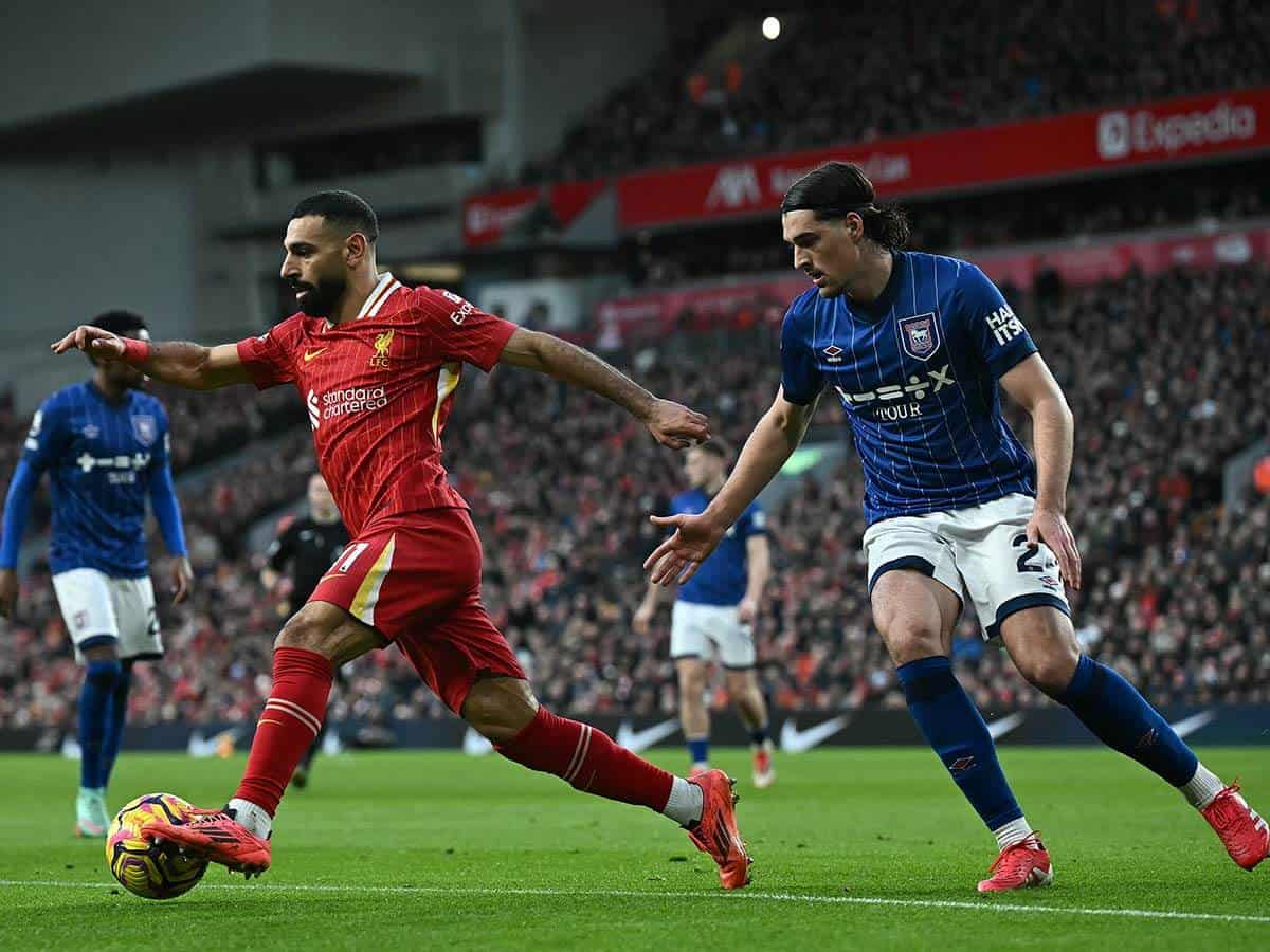 Liverpool sin fallas; sigue en la cima.