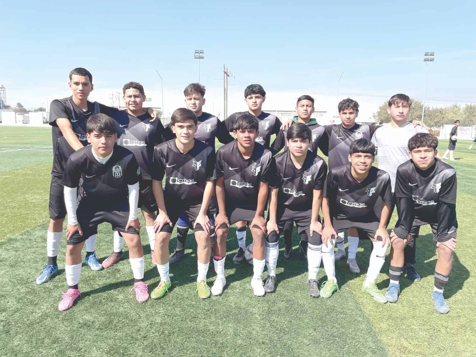 El Atlético Monclova rescató un triunfo a cambio de un par de derrotas frente al Santos Laguna.