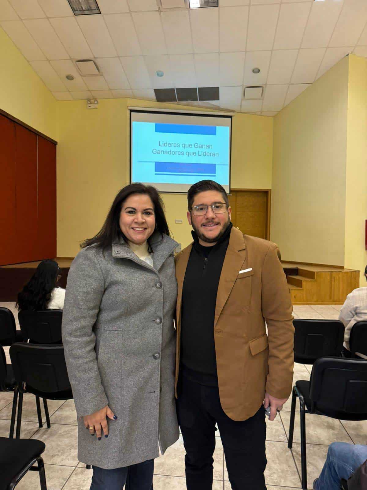 Fortaleciendo el liderazgo local: Curso de capacitación para ciudadanos en Ciudad Acuña