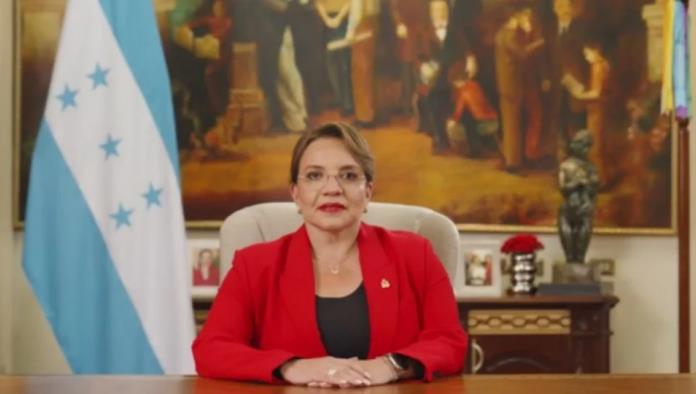 Xiomara Castro convoca reunión urgente de la Celac por crisis migratoria