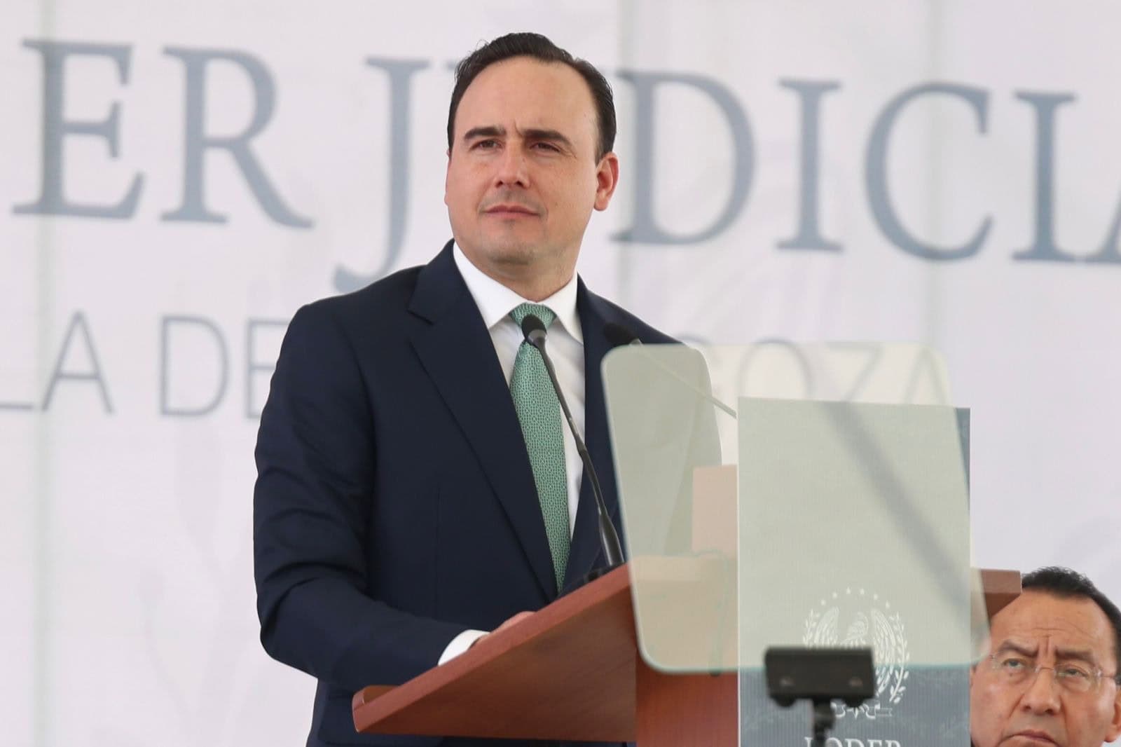 Trabajando coordinados los tres poderes del estado, fortalecemos a Coahuila