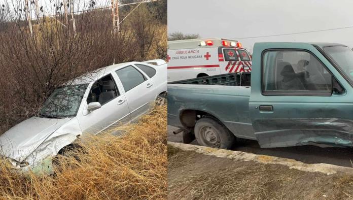 Fuerte choque sobre carretera a Múzquiz