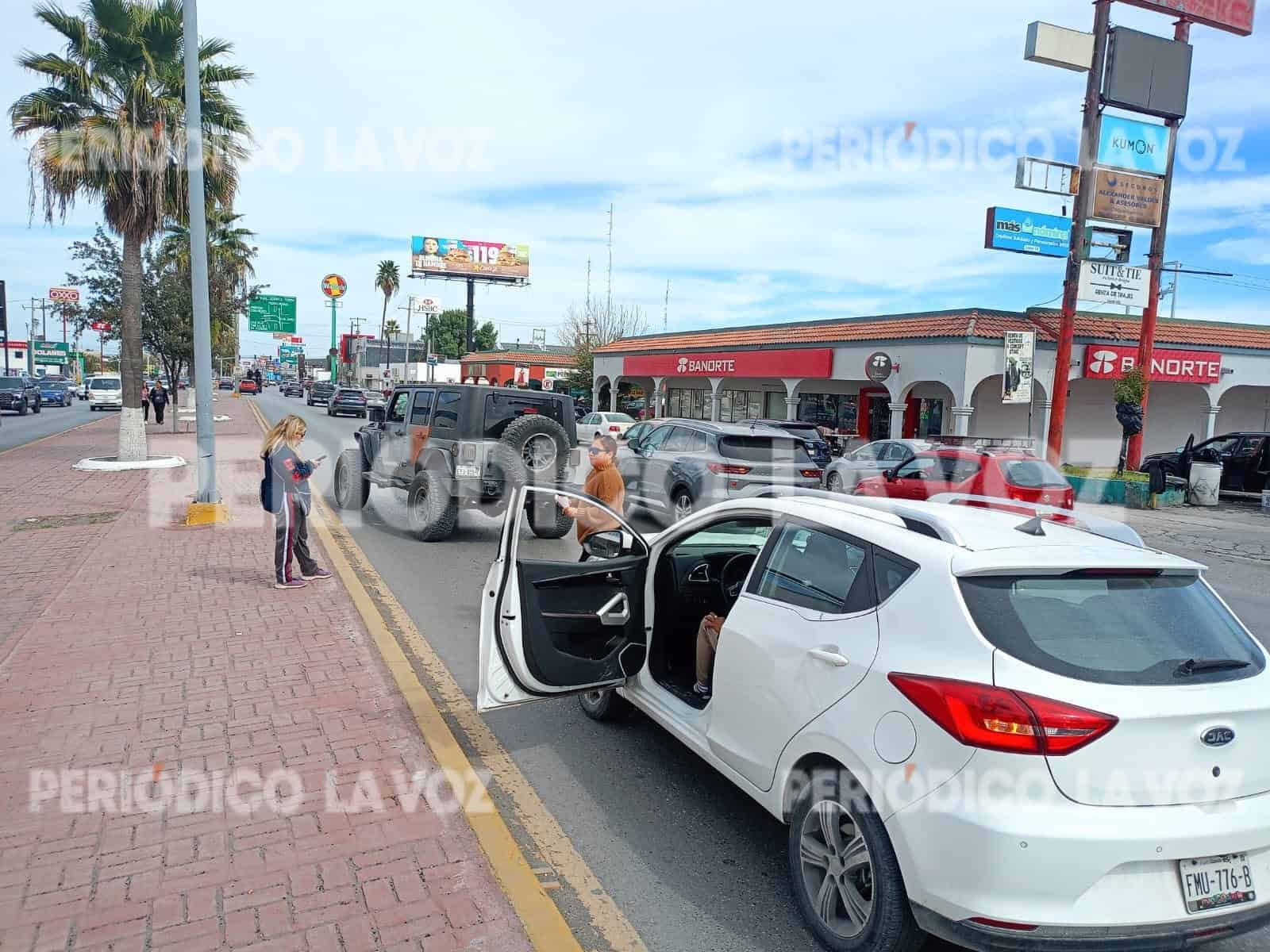 La abuelita chocó con la ‘Jeepeta’ por no frenar a tiempo.
