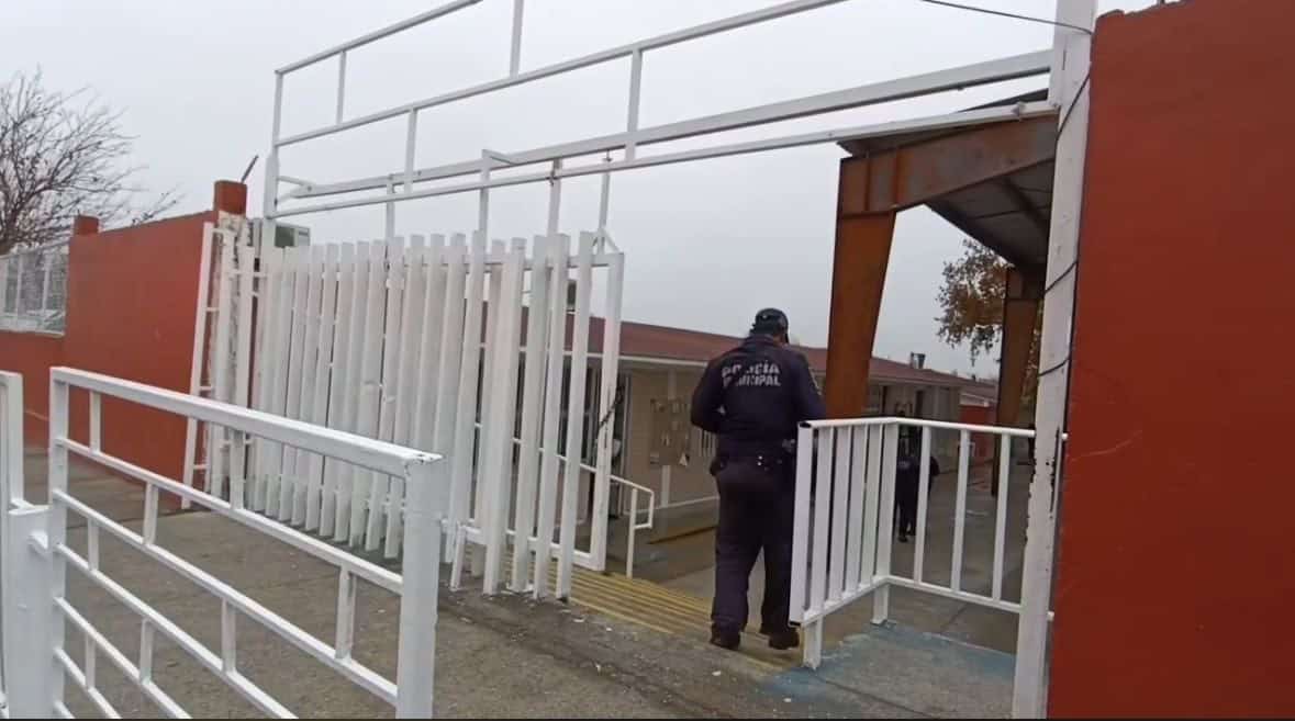 Reanudan Clases en Primaria Diana Laura Riojas tras Robo de Cableado