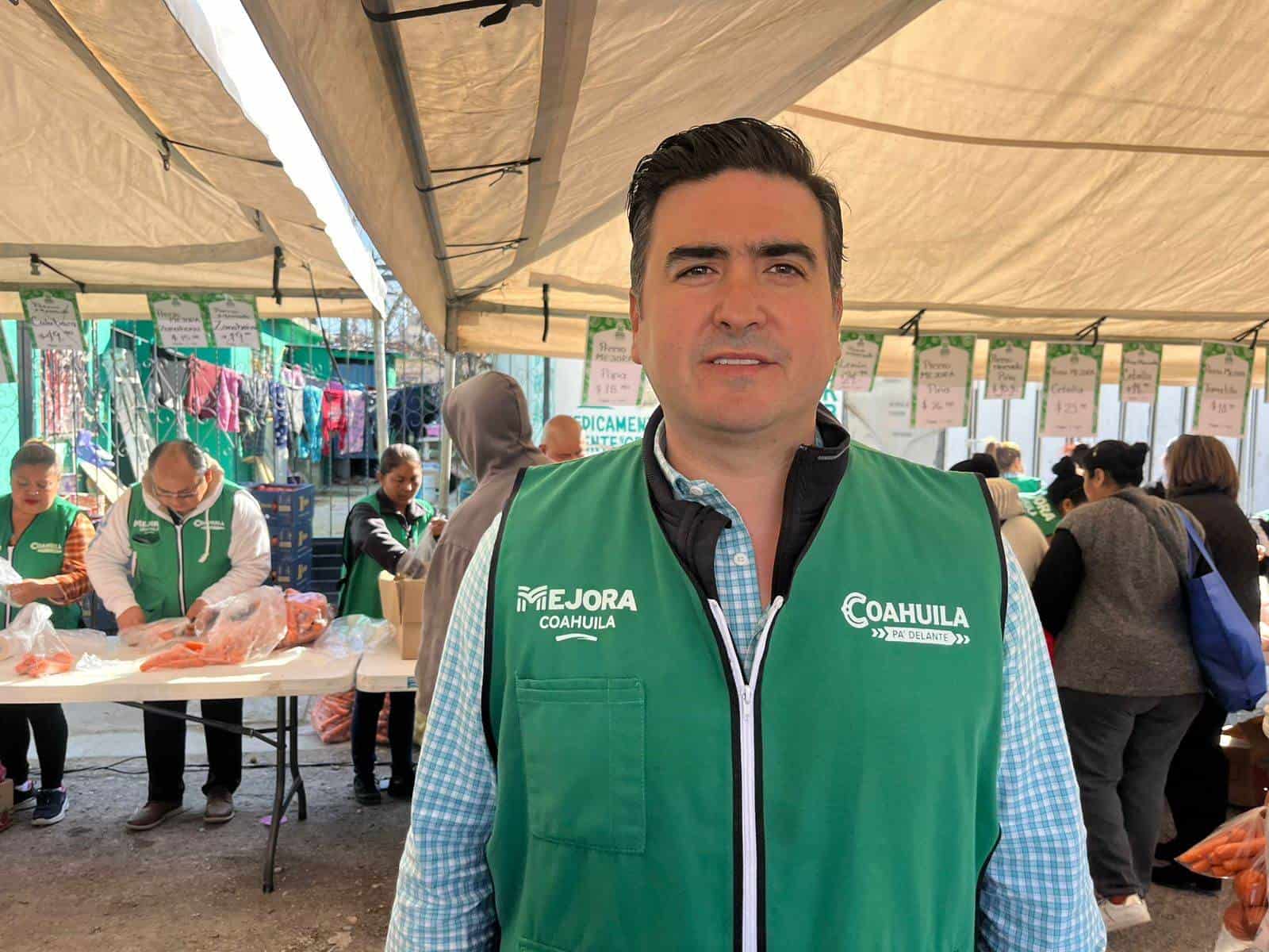 Mercadito Mejora continúa llevando productos básicos a los sectores de Acuña