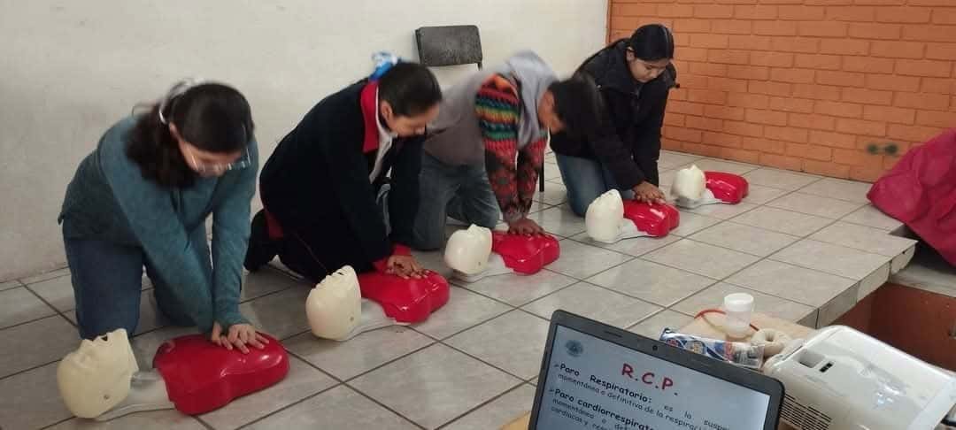 Finaliza curso de Primeros Auxilios en la Secundaria Eva Sámano en Zaragoza