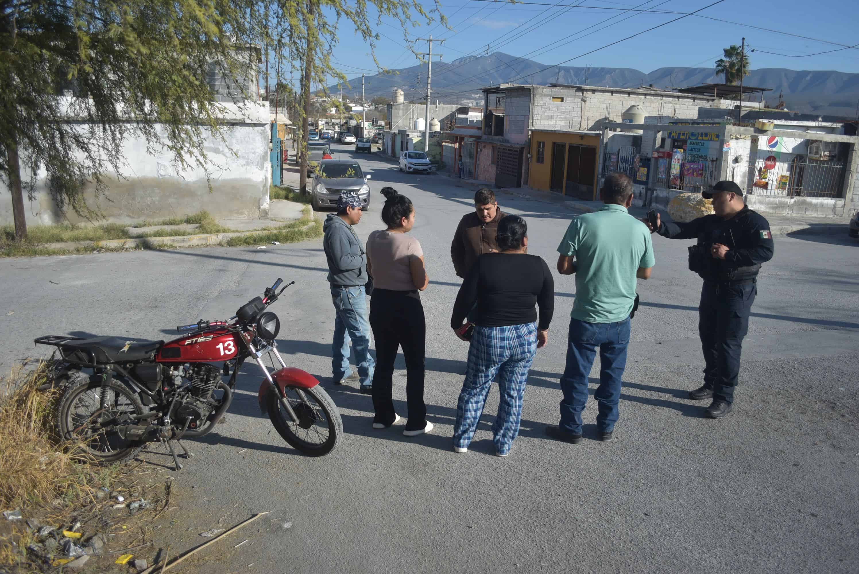 Derriban a motociclista