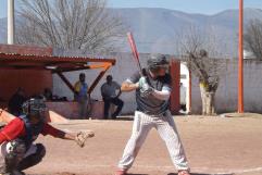 Los Bravos desplumaron a Orioles