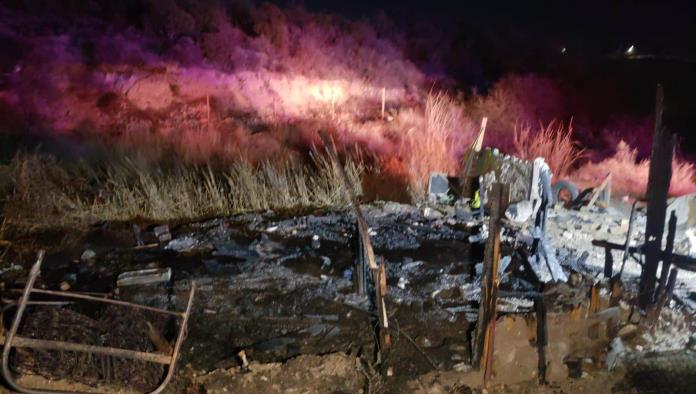 Mujer de 56 Años Pierde su Hogar Tras Incendio en Ciudad Acuña