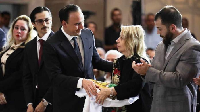 Rinden homenaje a Claudio Bres Garza Rinden homenaje a Claudio Bres Garza