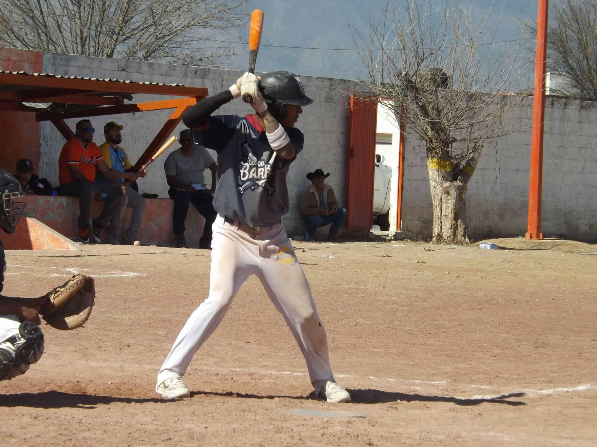 Los del Barrio vencieron a domicilio a Yankees por pizarra de 8-7.