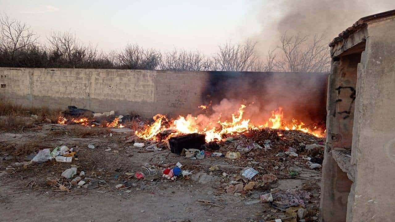 Bomberos controlan incendios en Allende sin personas lesionadas