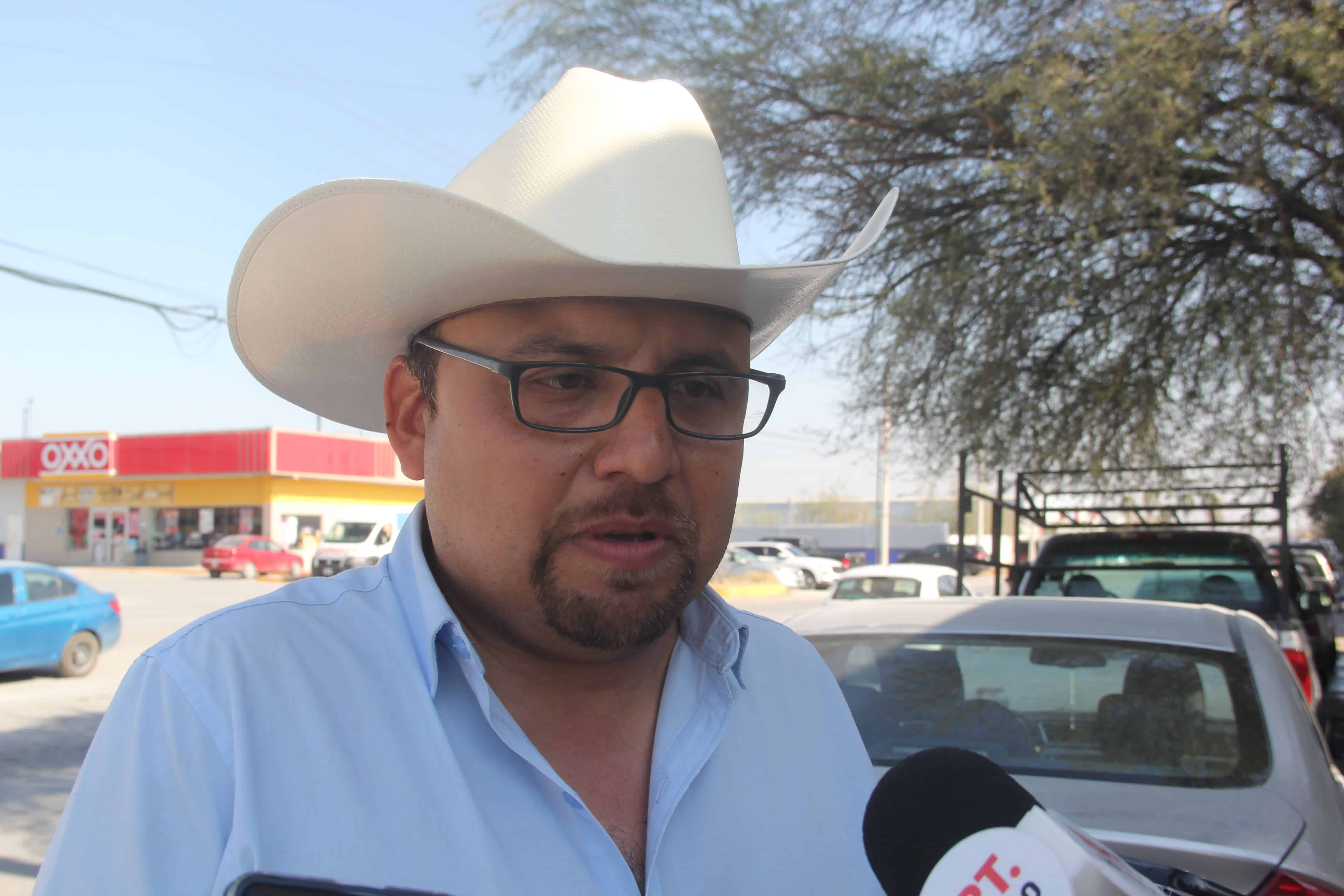 “Nos damos cuenta de quién ya se salió de la ciudad o quién, desgraciadamente, ha fallecido”, dijo el encargado Orlando Plaza.