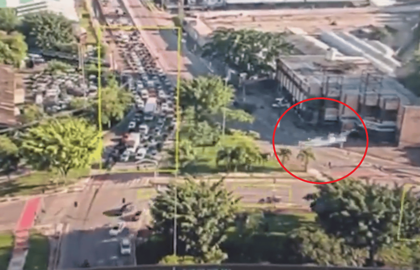 Se estrella avión en plena avenida en Brasil