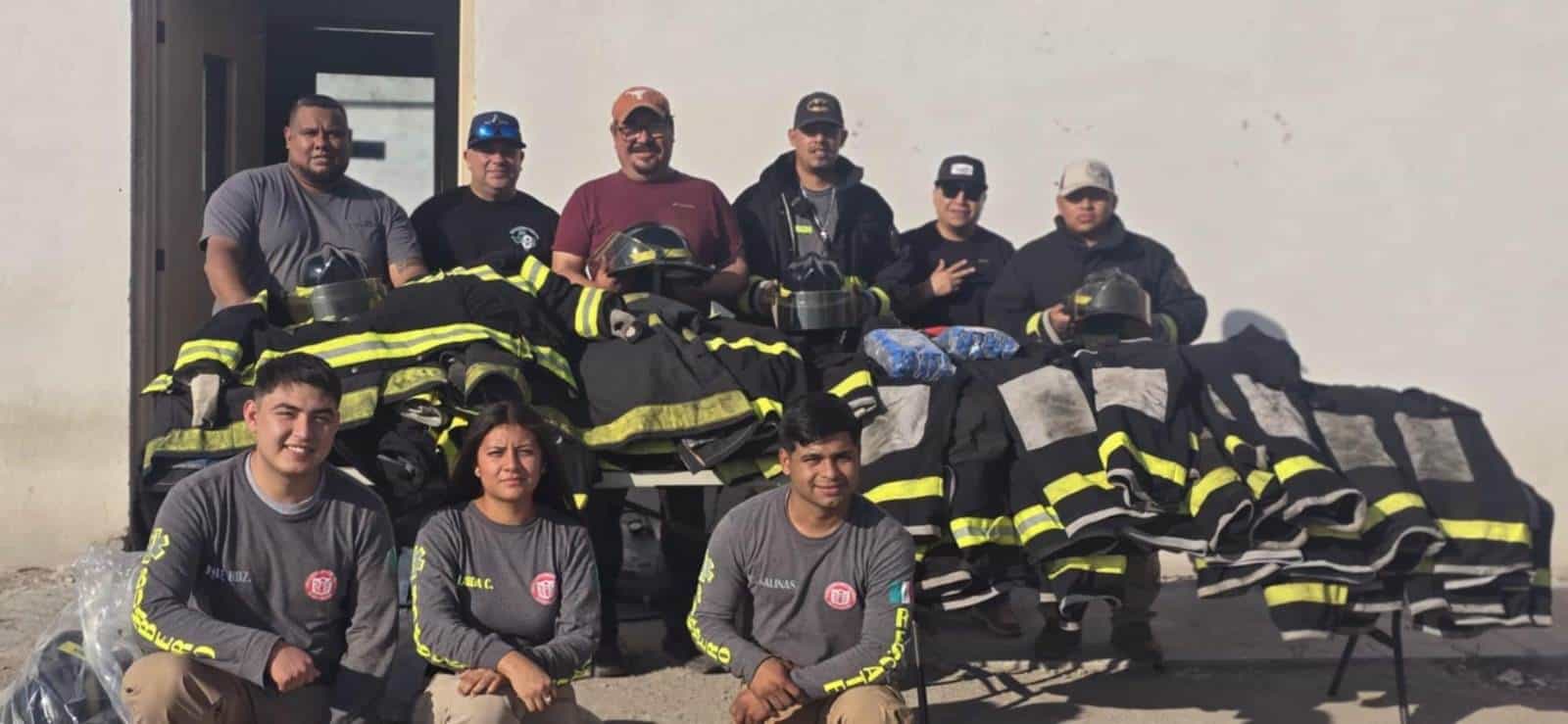 Donan equipo médico a Protección Civil y Bomberos de Zaragoza