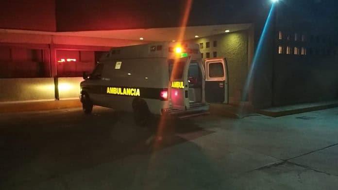 Atacan con machete y tablazos a joven en Nava