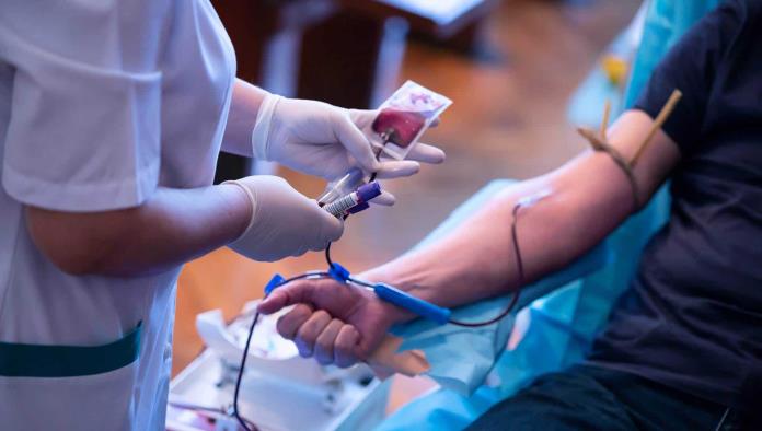 Recibir u Ofrecer Dinero a Cambio de Donar Sangre es un Delito Federal