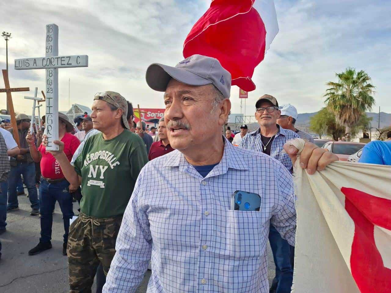 Alfredo Flores González, un hombre de 62 años que dedicó más de cuatro décadas de su vida a Altos Hornos de México.