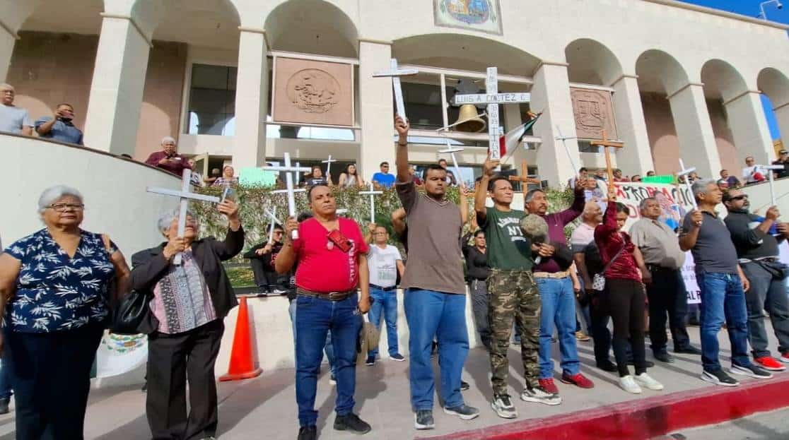 Recuerdan a obreros fallecidos en este proceso de quiebra.