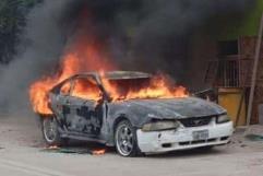 Incendio Consume Ford Mustang en Allende; Sospechan de Fuego Intencional