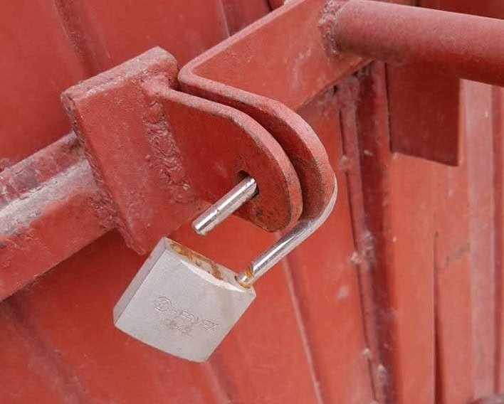 Vandalizan Unidad Deportiva Club de Leones en Zaragoza y Roban Cableado Eléctrico