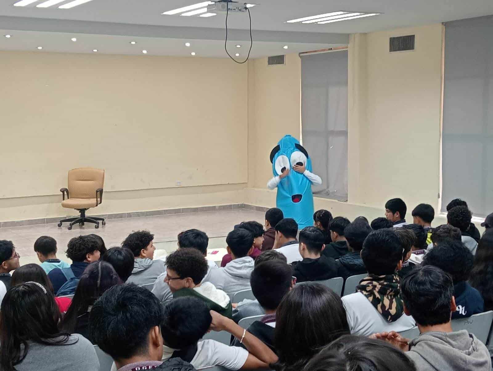 Conmemoran el Día Internacional del Condón con una Charla para Jóvenes en Acuña