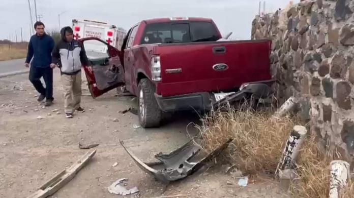 Cinco lesionados en cruento accidente