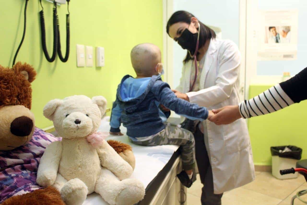 Llaman a la población a detectar de manera oportuna los casos de cáncer.