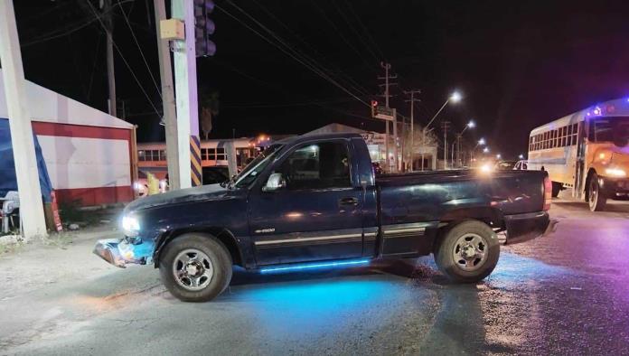 Se Registra Colisión entre Camionetas en el libramiento Emilio Mendoza