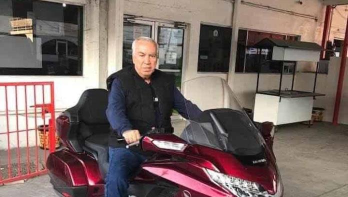 Era empresario motociclista que falleció en la 24