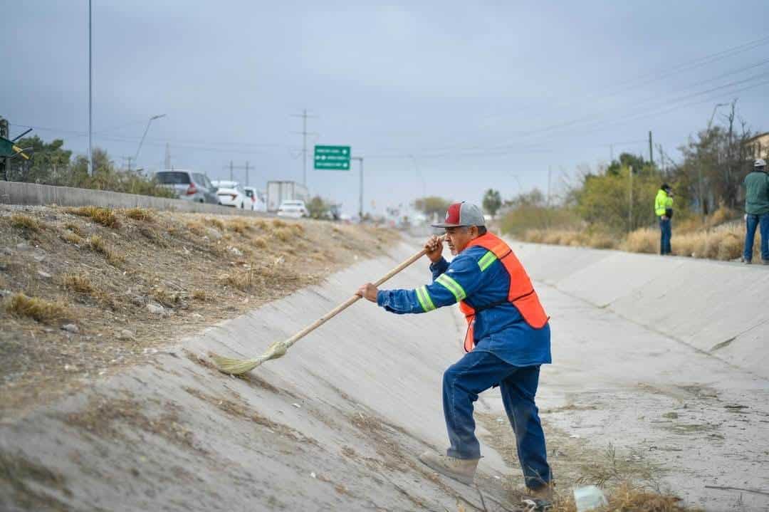 Se aprueba un aumento salarial del 6 por ciento para los trabajadores sindicalizados.